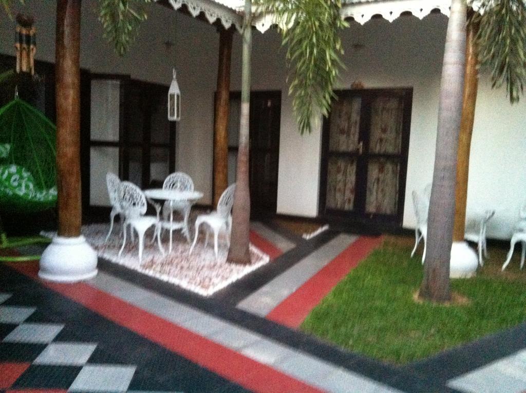 Friends Guesthouse Kudapaduwa Dış mekan fotoğraf